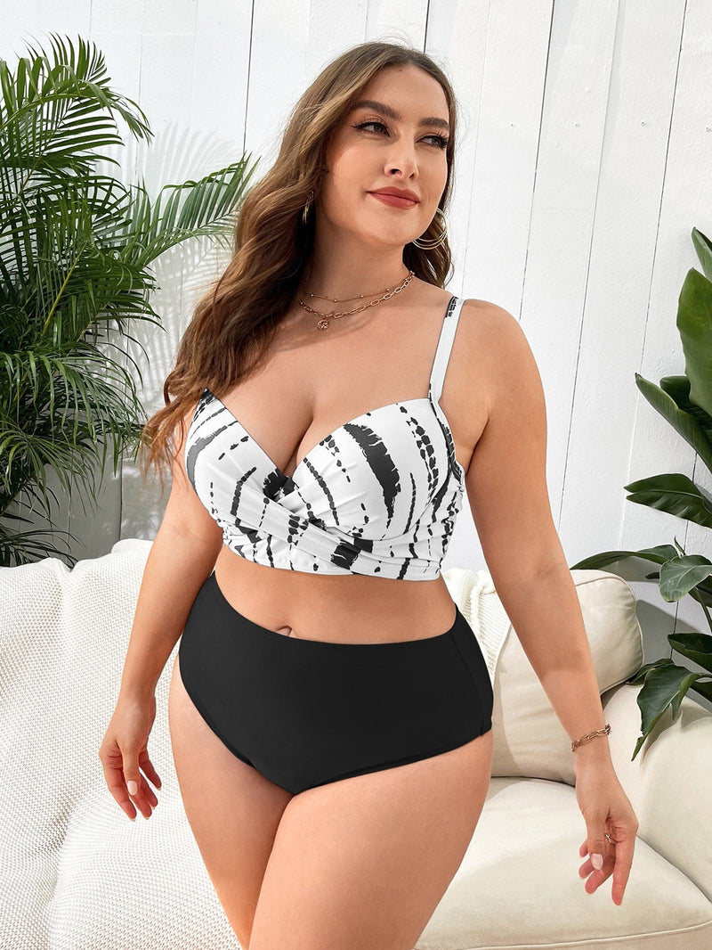 Biquíni + Quimono Feminino - Nicolle. Plus Size
