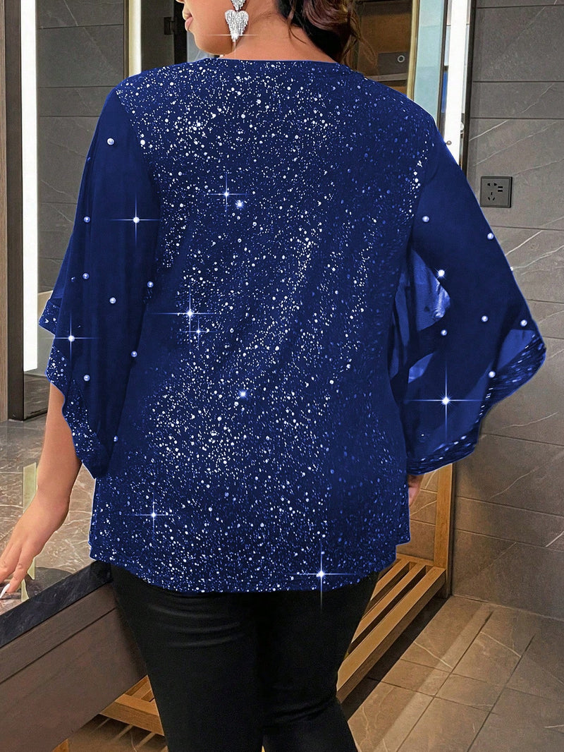Blusa feminina com estampa de pérolas brilhantes e mangas sino. Plus Size - Analú