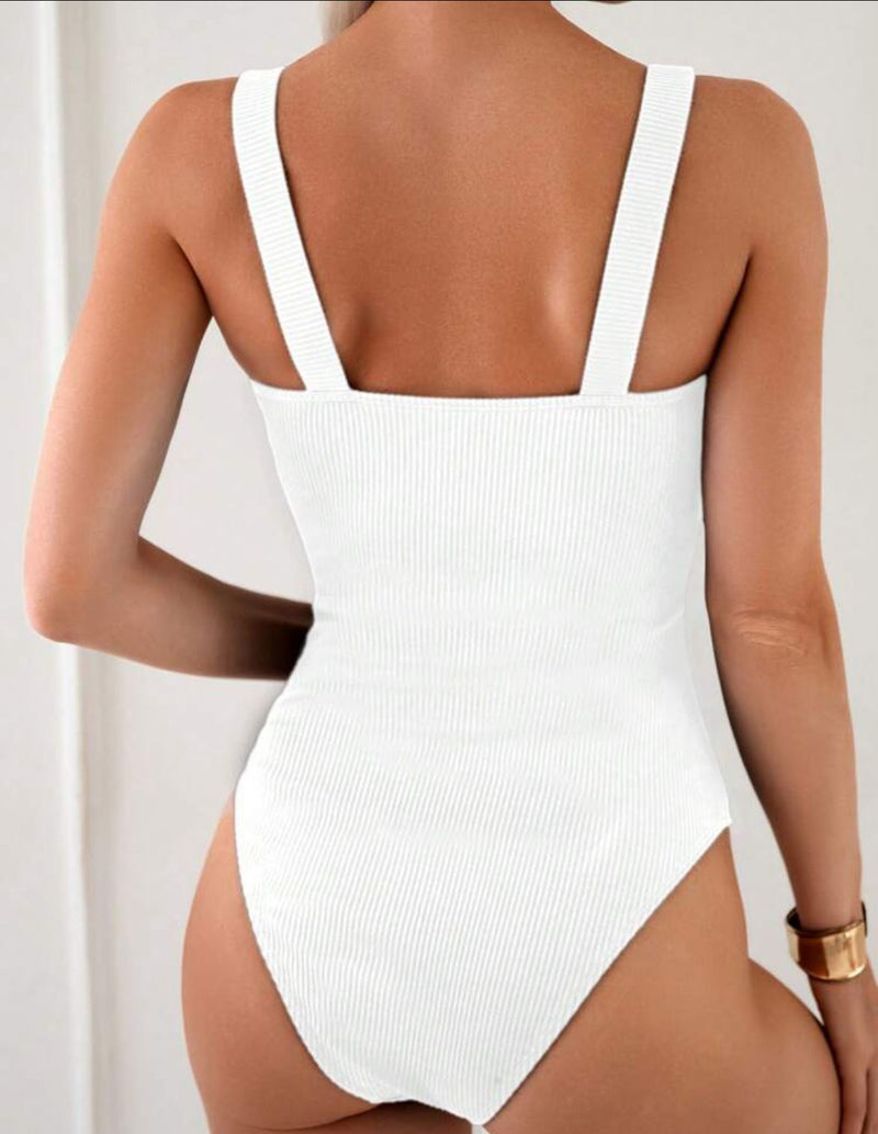 Maiô Feminino Com Decote Quadrado - Herloise