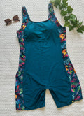 Maiô feminino Estilo Macaquinho com Estampa Lateral . Plus Size - Mariela