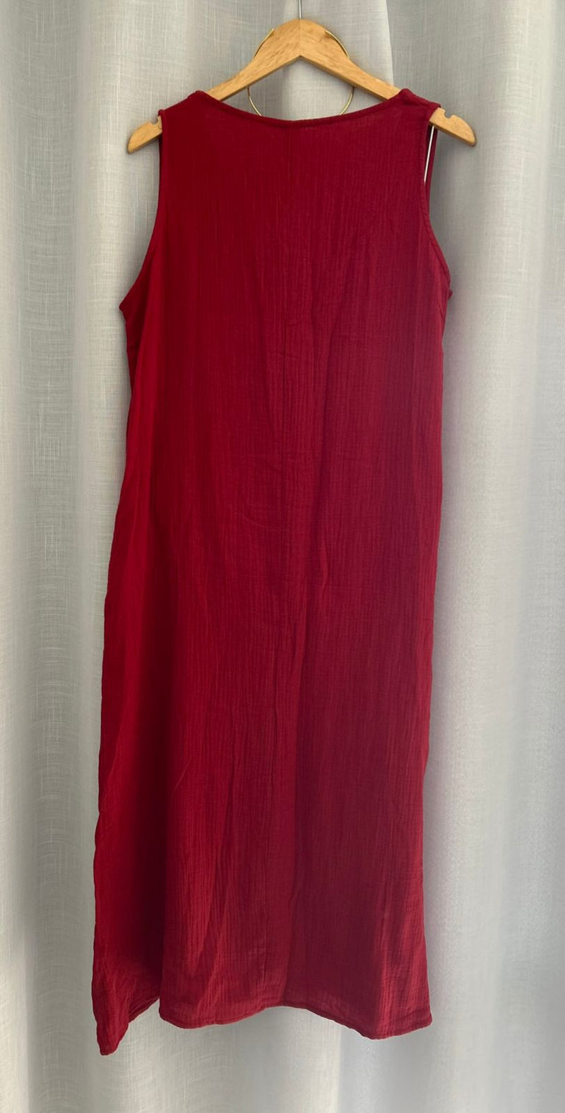 Vestido Feminino com decote em U. Plus Size - Nádia