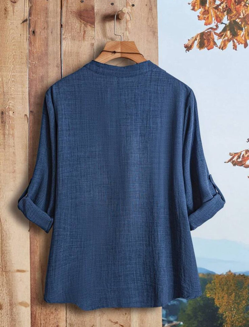 Blusa Feminina Com Decote Em V Entalhado. Plus Size - Lilia