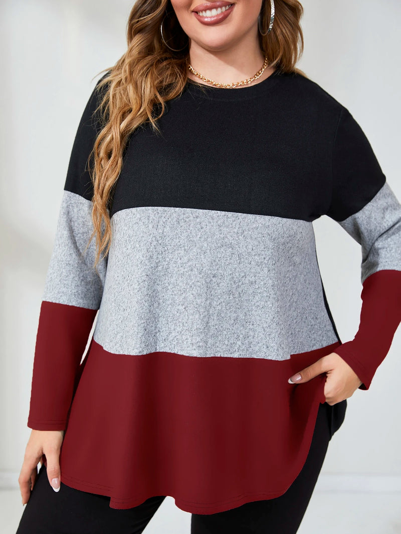 Camisa feminina de manga comprida com costura e recortes. Plus Size - Khala