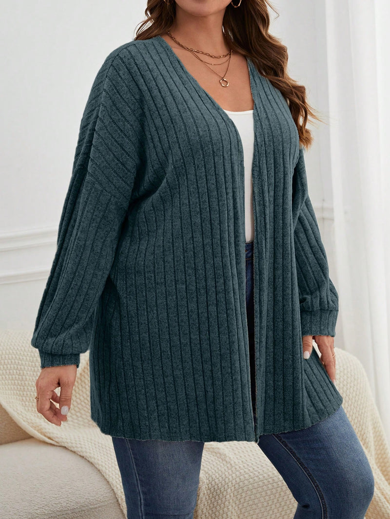 Casaco Feminino Aberto de Ombro Caído. Plus Size - Luci