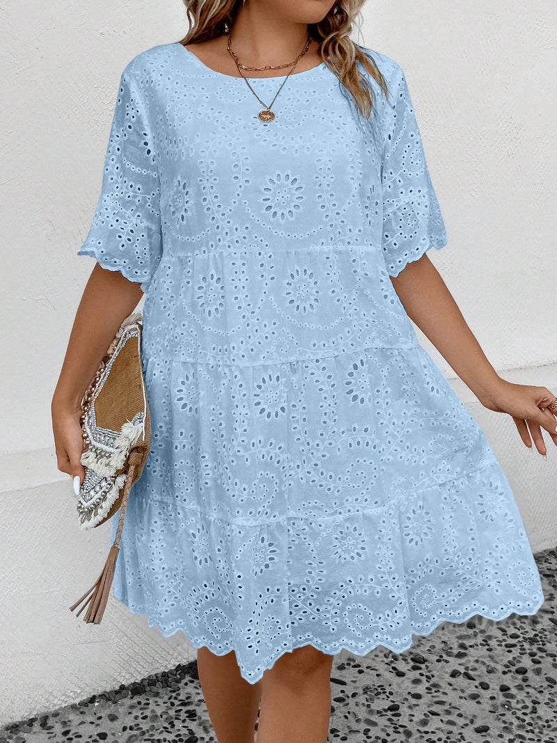 Vestido Feminino com Bordado De Ilhós. Plus Size - Lisandra