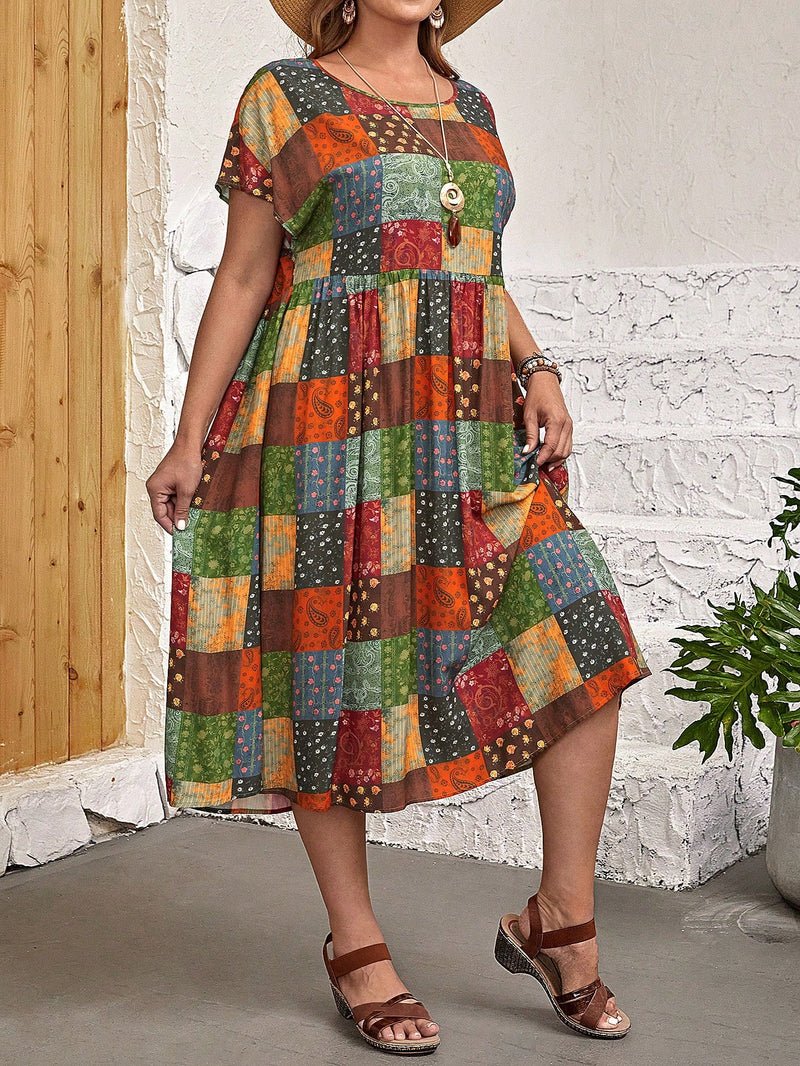Vestido Feminino com Manga Morcego. Plus Size - Marie